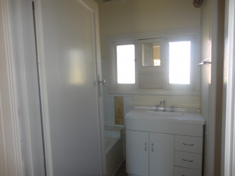 12 Luntar Road, Oakleigh South VIC 3167