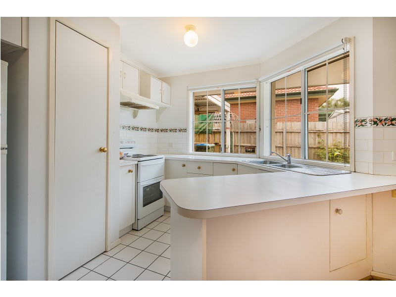 42 Coowarra Way, Berwick VIC 3806