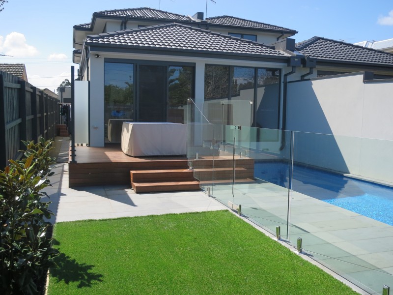 12A  Hinkler Avenue, Bentleigh East VIC 3165