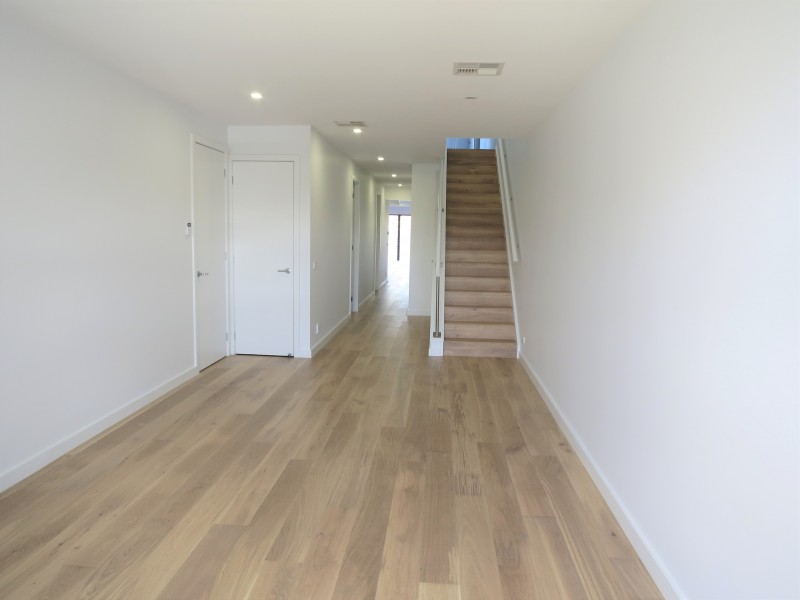 12A  Hinkler Avenue, Bentleigh East VIC 3165