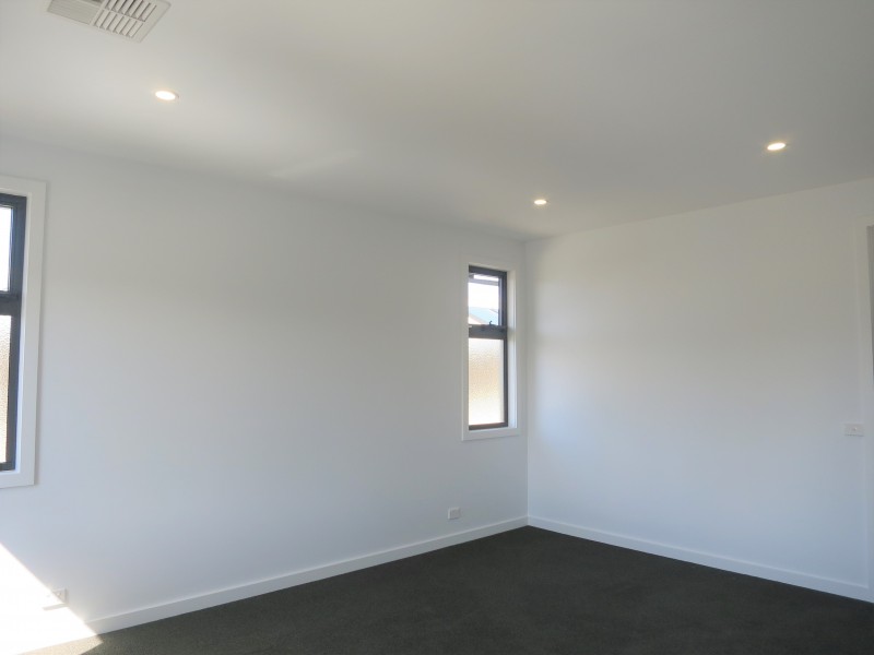 12A  Hinkler Avenue, Bentleigh East VIC 3165