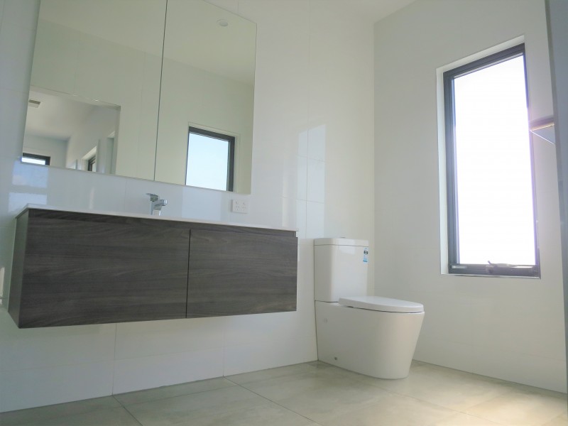 12A  Hinkler Avenue, Bentleigh East VIC 3165