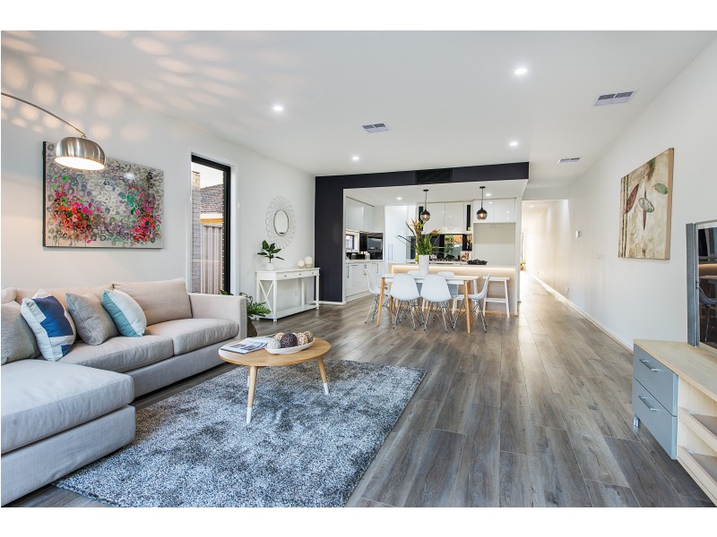 17b Helena Street, Clayton South VIC 3169