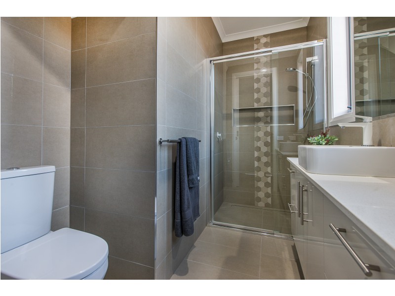 17b Helena Street, Clayton South VIC 3169