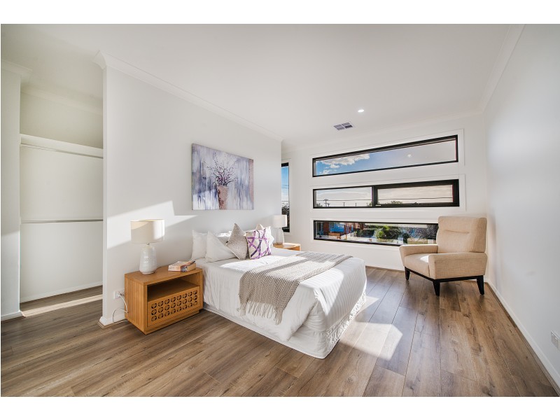 17b Helena Street, Clayton South VIC 3169