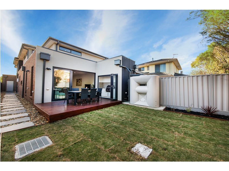 17b Helena Street, Clayton South VIC 3169