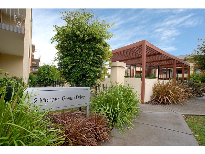 28/2 Monash Green Drive, Clayton VIC 3168