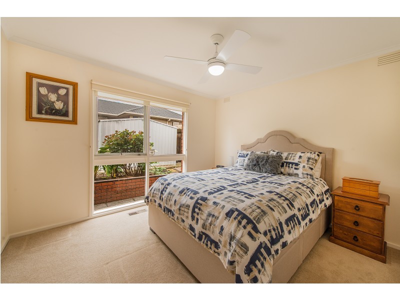 6 Cootamundra Drive, Wheelers Hill VIC 3150