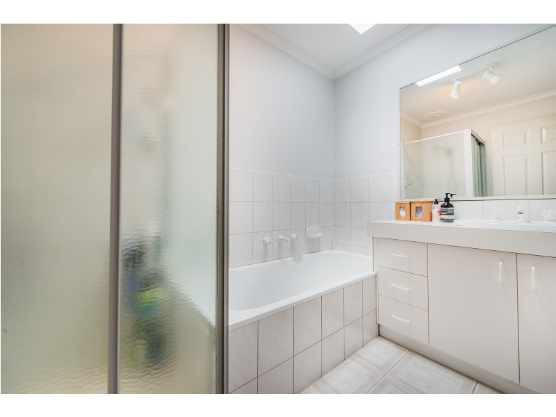 13 / 1 Johanna Court, Dingley Village VIC 3172