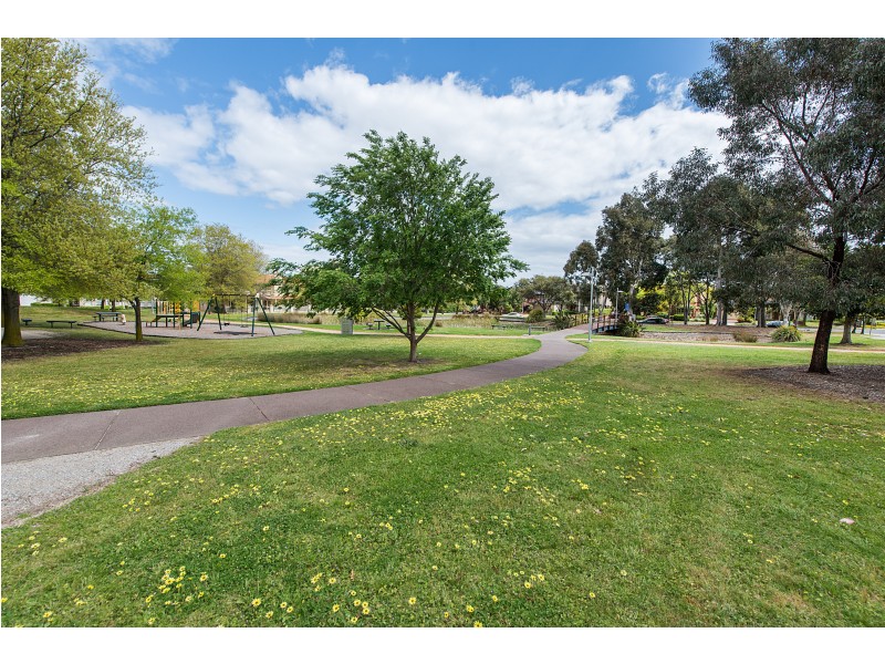 13 / 1 Johanna Court, Dingley Village VIC 3172