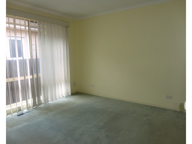 2/23 Springs Road, Clayton South VIC 3169