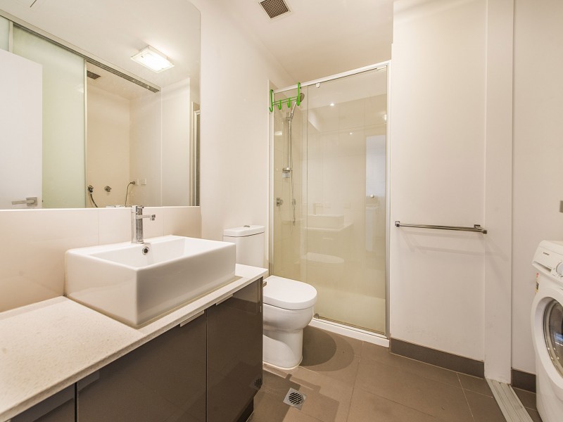 318B/60  Autumn Terrace, Clayton South VIC 3169