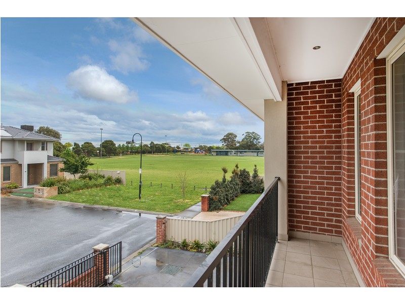 10 Auguste Avenue, Clayton VIC 3168