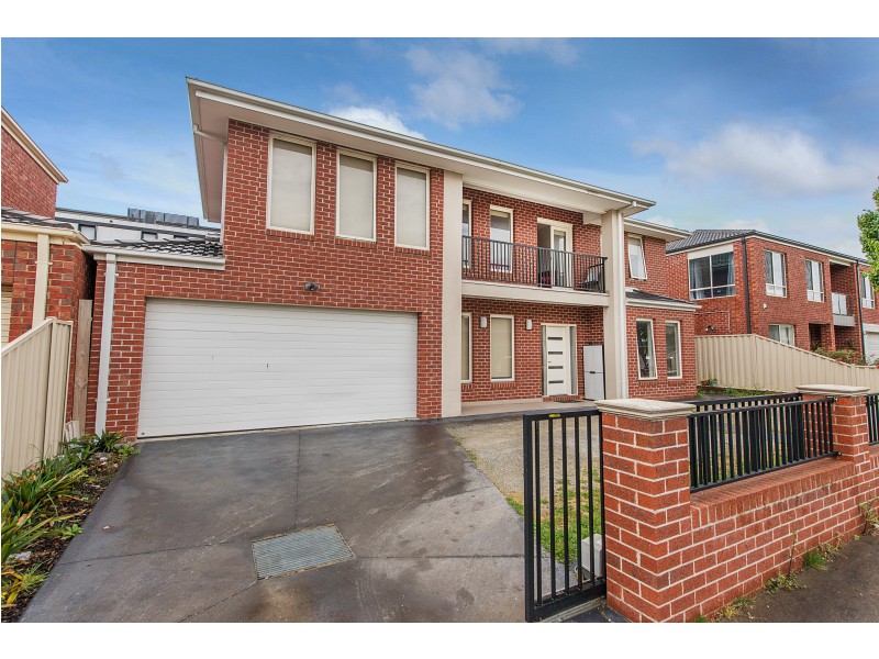 10 Auguste Avenue, Clayton VIC 3168