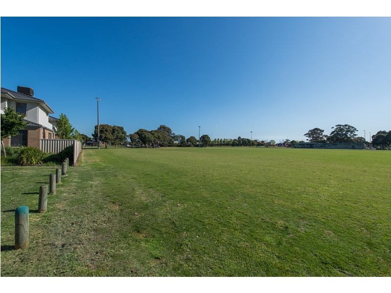 10 Auguste Avenue, Clayton VIC 3168