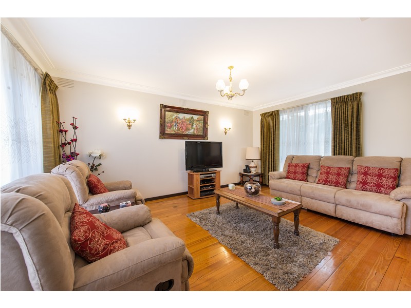 8 Snowy Court, Clayton South VIC 3169