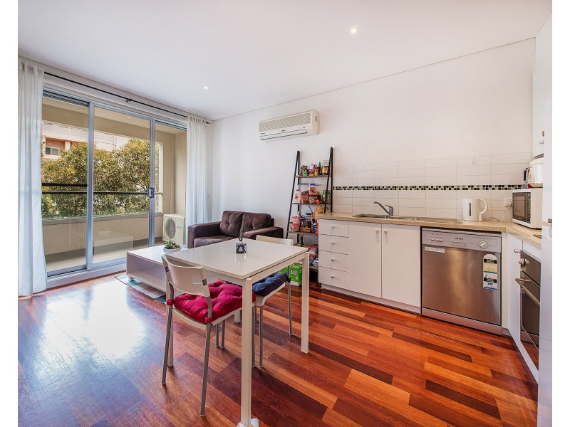27/213 Normanby Road, Notting Hill VIC 3168