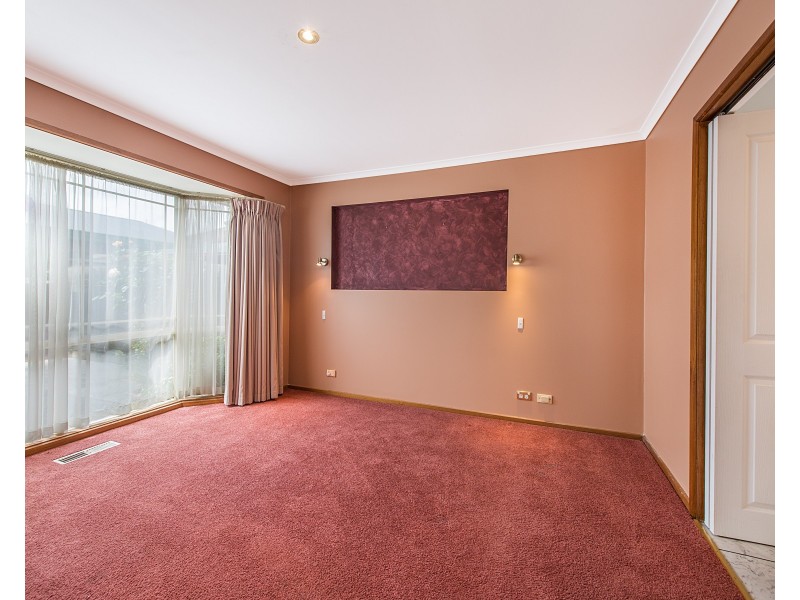 11 Christian Court, Rowville VIC 3178