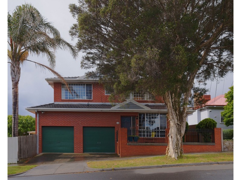 2/14 Colin Road, Clayton VIC 3168