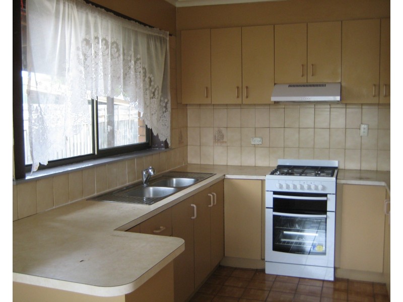 3 Rosebank Avenue, Clayton South VIC 3169