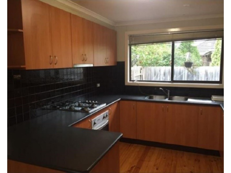 1/15 Burton Avenue, Clayton VIC 3168