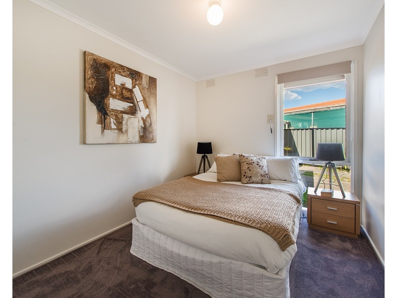 15 Merrigum Crescent, Clarinda VIC 3169