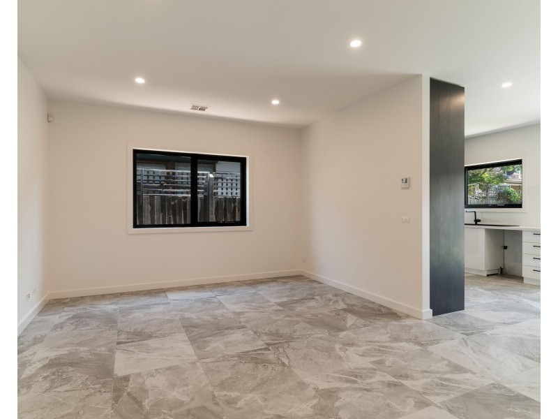 4/23-25 The Parade, Clarinda VIC 3169