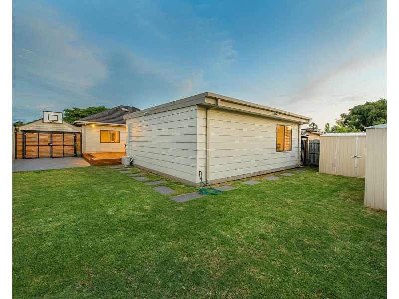 12 Springs Road, Clarinda VIC 3169