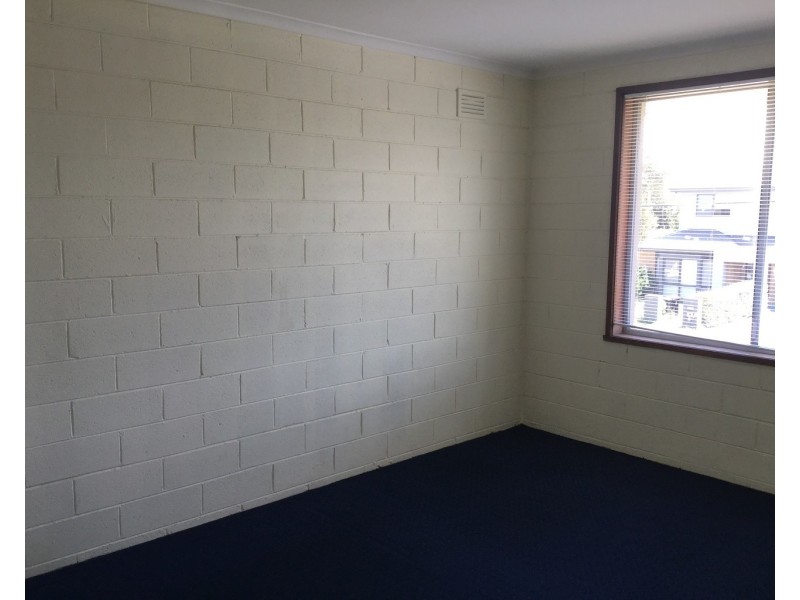 8/31-33 First Street, Clayton South VIC 3169