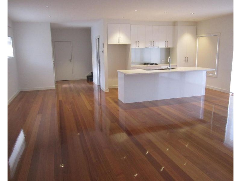 2/74 Eva Street, Clayton VIC 3168