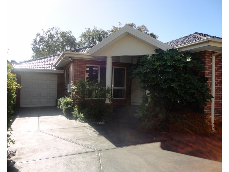 2/13 Wild Cherry Road, Ormond VIC 3204