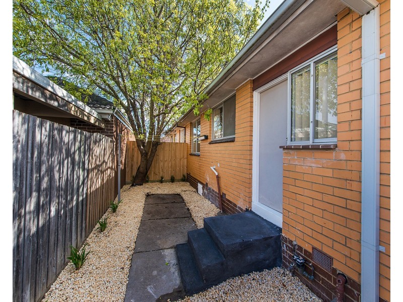 2/21 Tennyson Avenue, Clayton South VIC 3169