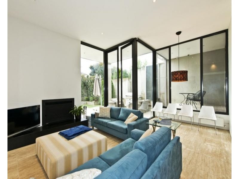 6a Fermanagh Road, Camberwell VIC 3124