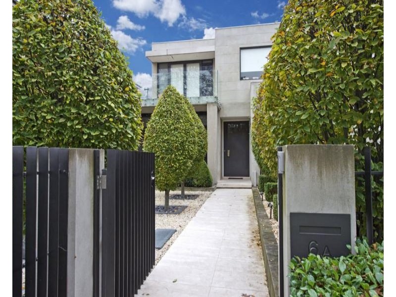 6a Fermanagh Road, Camberwell VIC 3124