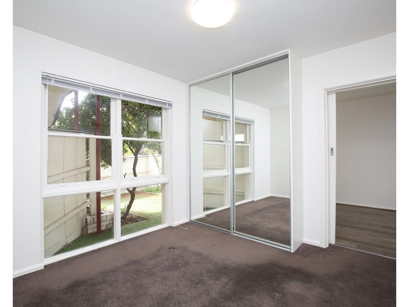 18/18 Cochrane Street, Brighton VIC 3186