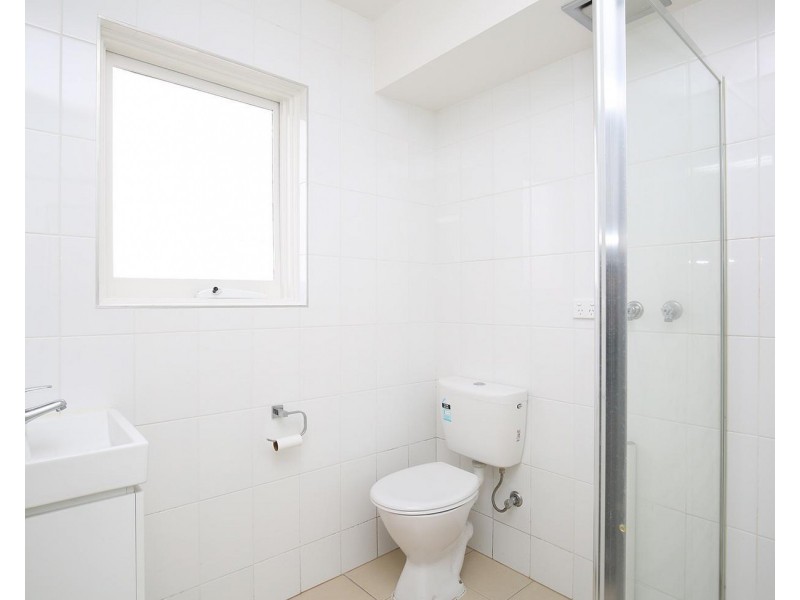 18/18 Cochrane Street, Brighton VIC 3186