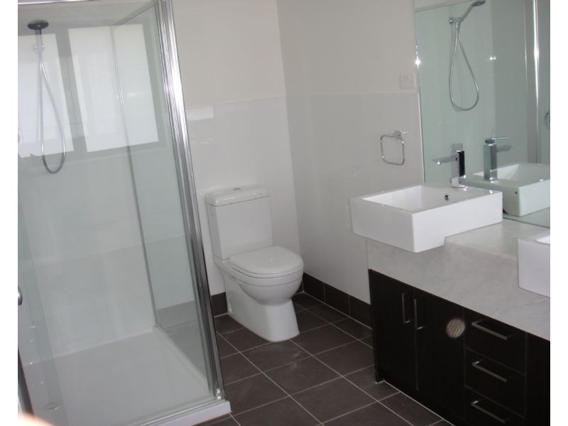 1/111 Tiverton Drive, Mulgrave VIC 3170