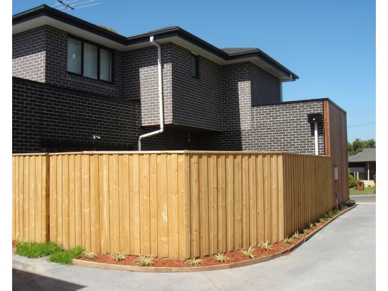 1/111 Tiverton Drive, Mulgrave VIC 3170