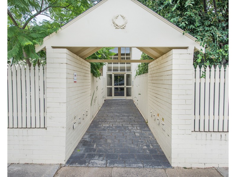 7/32 Newham Grove, Ormond VIC 3204