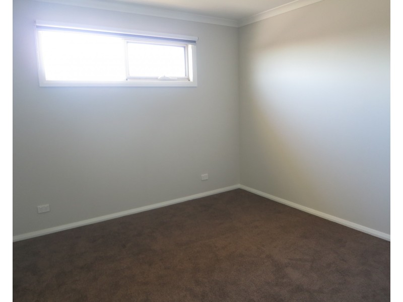 2/11 Barringun Crescent, Clayton South VIC 3169