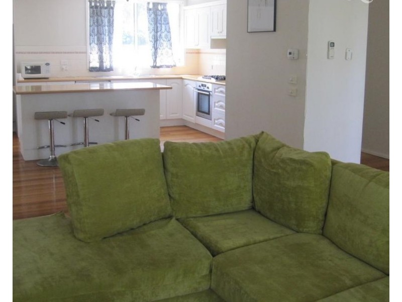 1 Chandor Court, Notting Hill VIC 3168