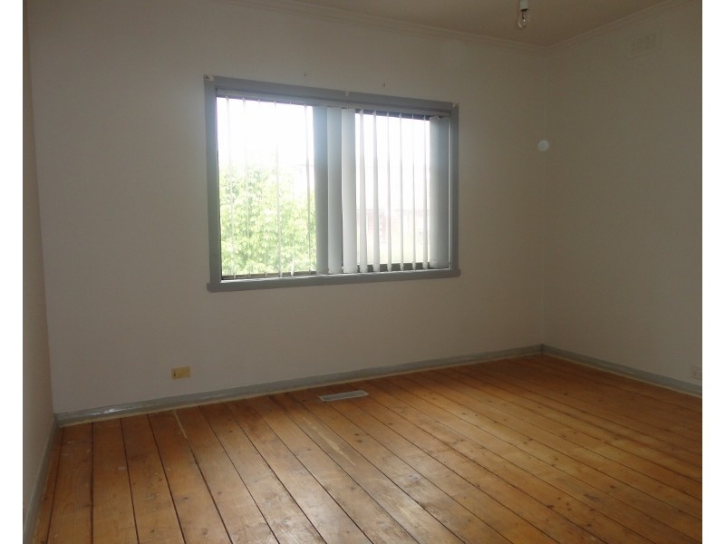 1 Glenbrook Avenue, Clayton VIC 3168