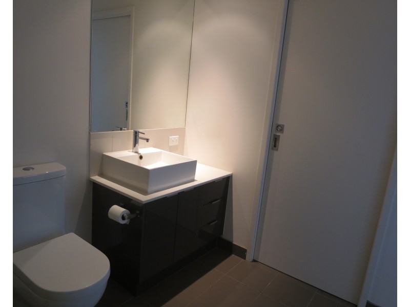 323/60 Autumn Terrace, Clayton South VIC 3169