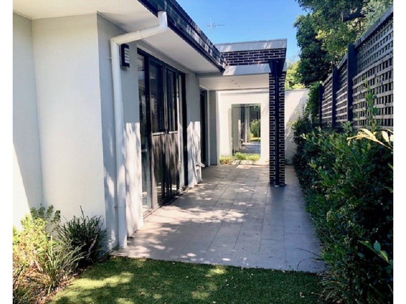 3/5 Carr Street, Brighton East VIC 3187