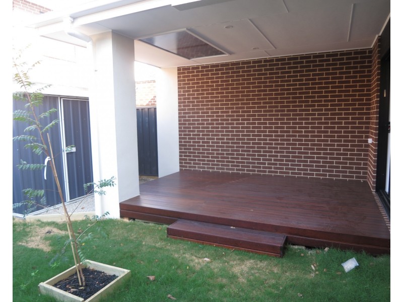 2/4 Cantala Street, Clayton VIC 3168