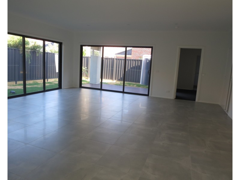 3/4 Cantala Street, Clayton VIC 3168