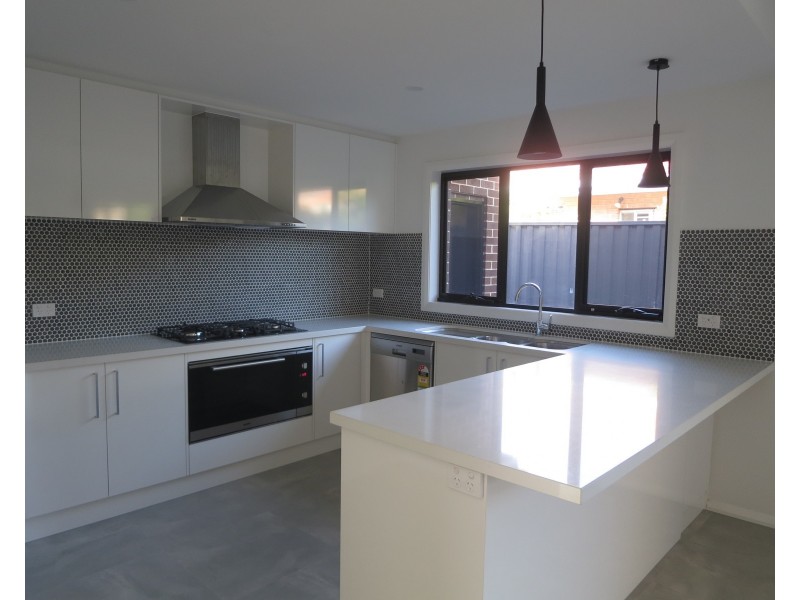 3/4 Cantala Street, Clayton VIC 3168