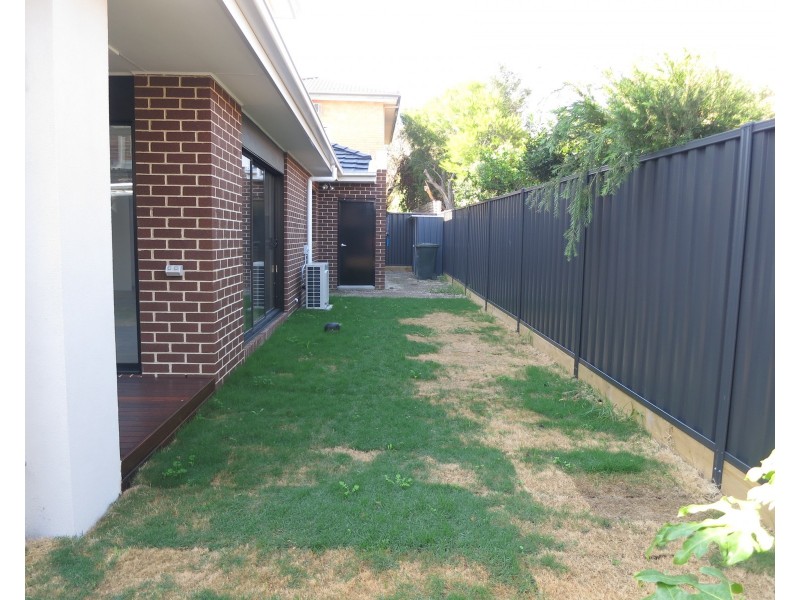 3/4 Cantala Street, Clayton VIC 3168