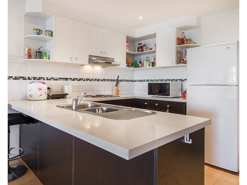 8/213 Normanby Road, Notting Hill VIC 3168