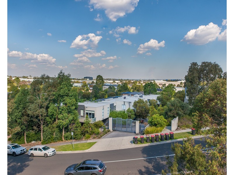 8/213 Normanby Road, Notting Hill VIC 3168